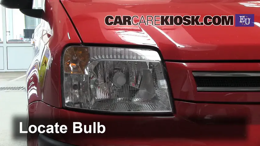 2010 Fiat Panda Active 1.2L 4 Cyl. Lights Turn Signal - Front (replace bulb)